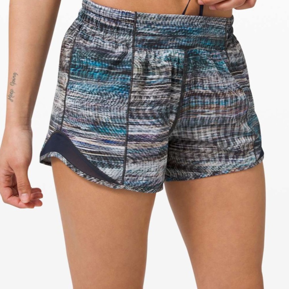 Lululemon hotty hot patterned shorts